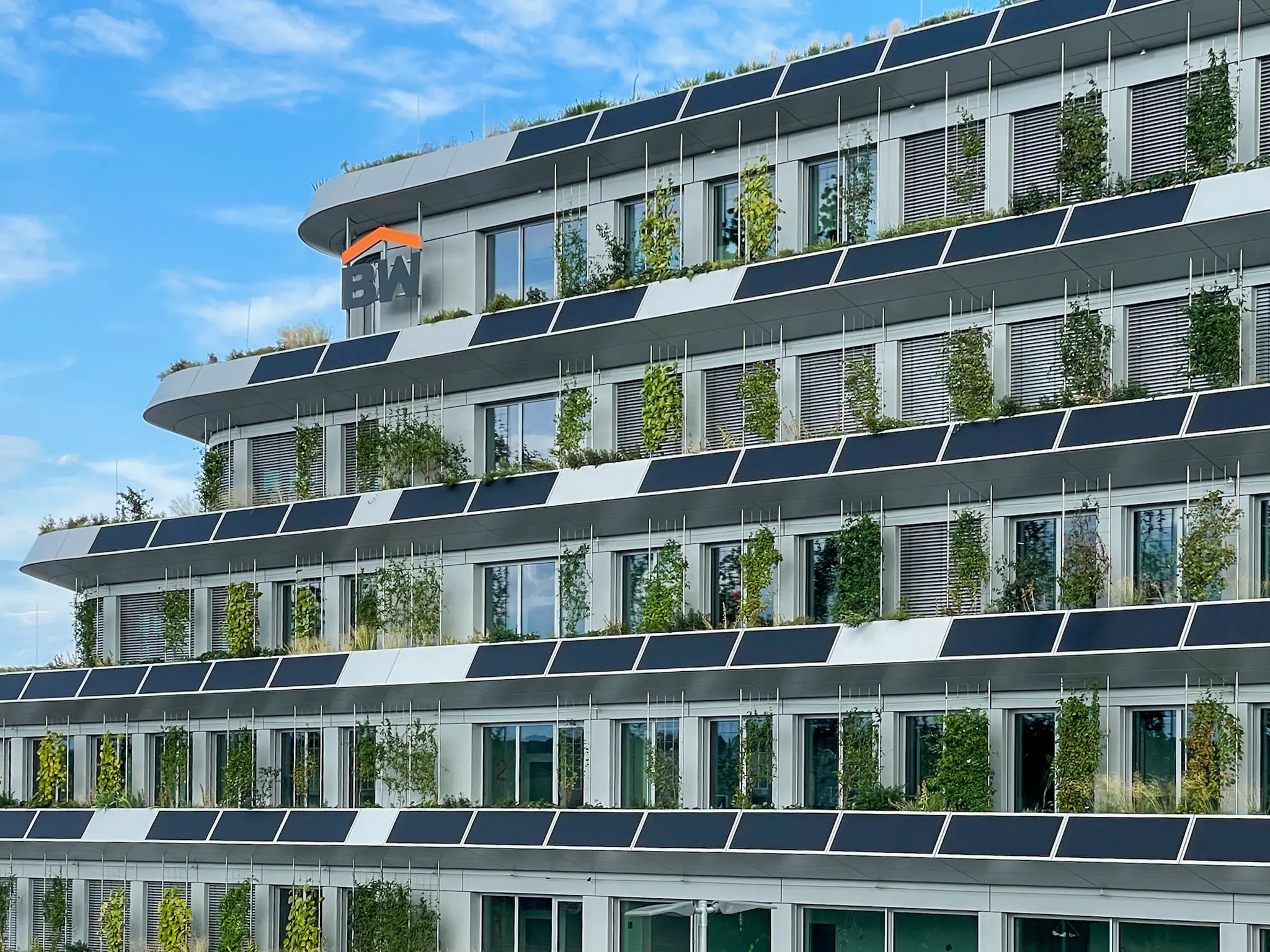 green-building-img-3862.2048